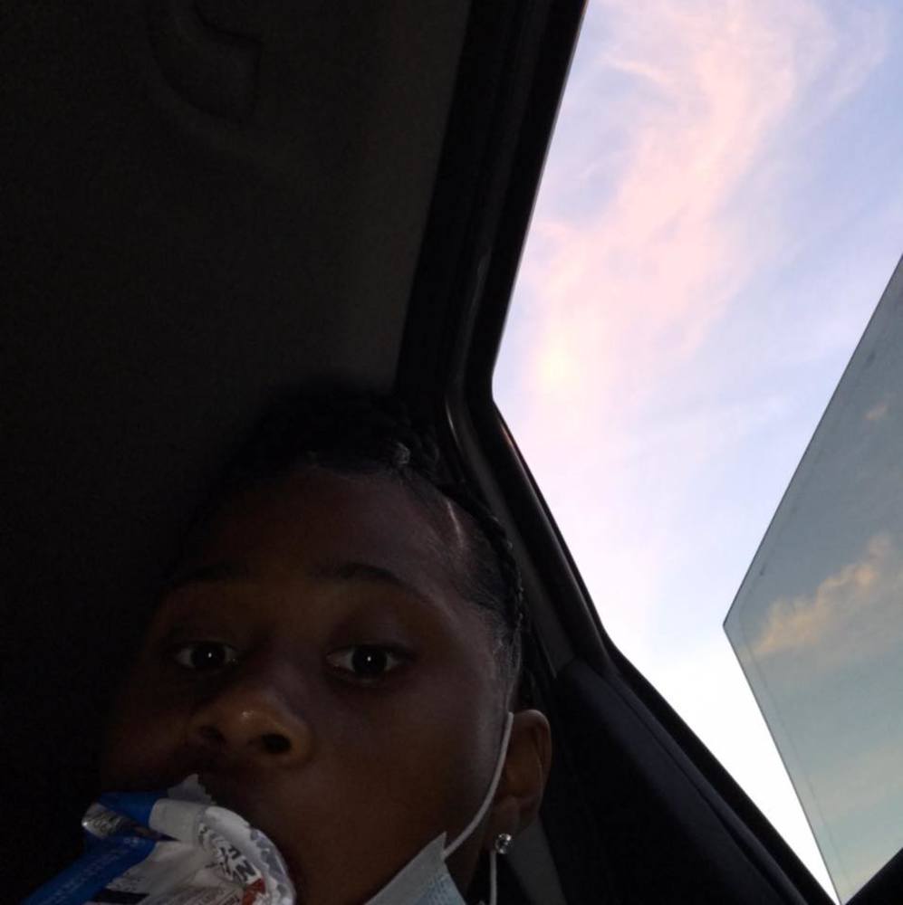 Meet your Posher, Outta